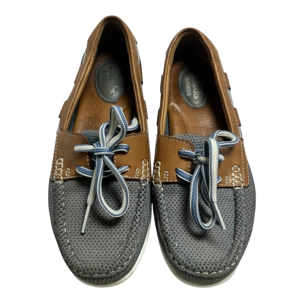 Clarks Artisan Women's Boat Shoes Gray Leather Tan Laces Comfort Casual Size 5